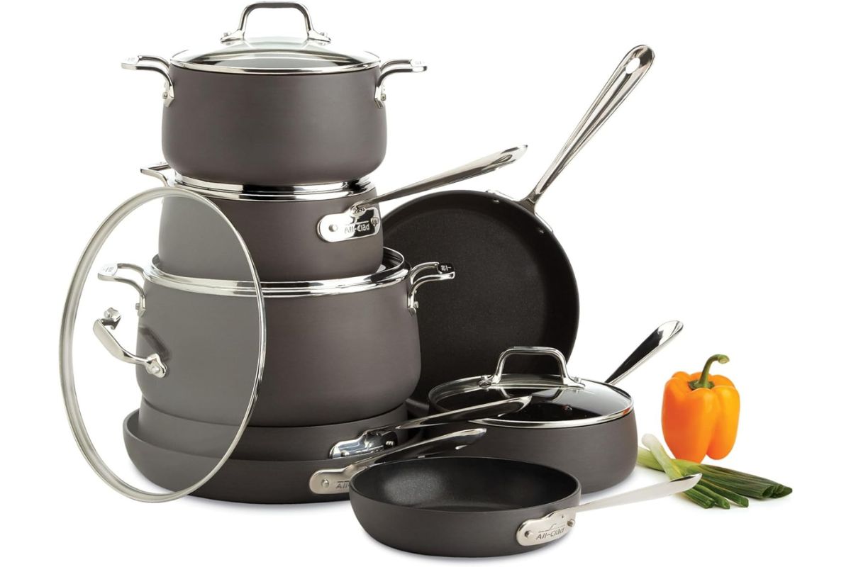 All-Clad-HA1-Hard-Anodized-Nonstick-Cookware-Set